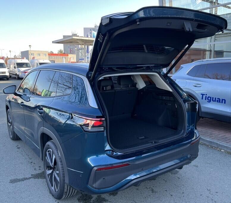 O121O07818_13.webp_Tayron People 2,0 TDI 110 kW 7 DSG