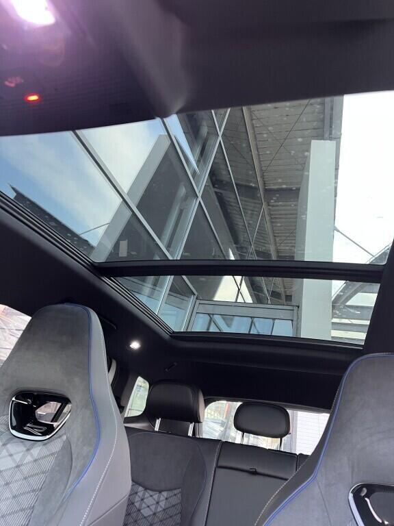 O121O07821_24.webp_Tayron R-Line People 2,0 TDI 110 kW 7 DSG