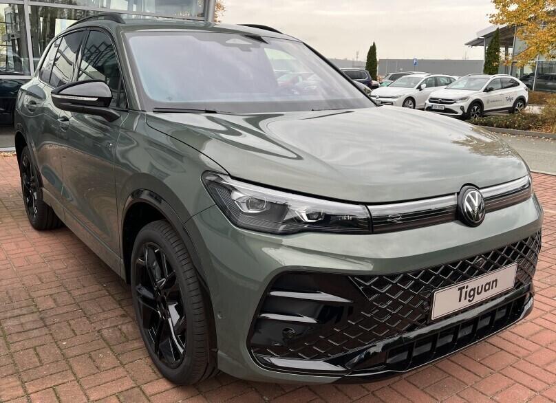 O121O07826_18.webp_Tiguan R-Line 1,5 TSI eHybrid 150 kW 6 DSG