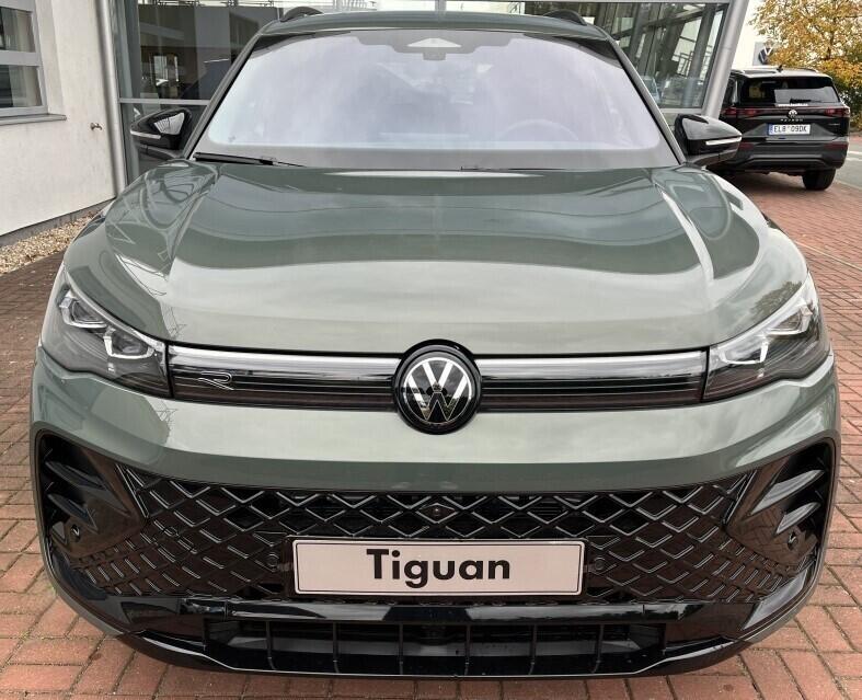 O121O07826_19.webp_Tiguan R-Line 1,5 TSI eHybrid 150 kW 6 DSG