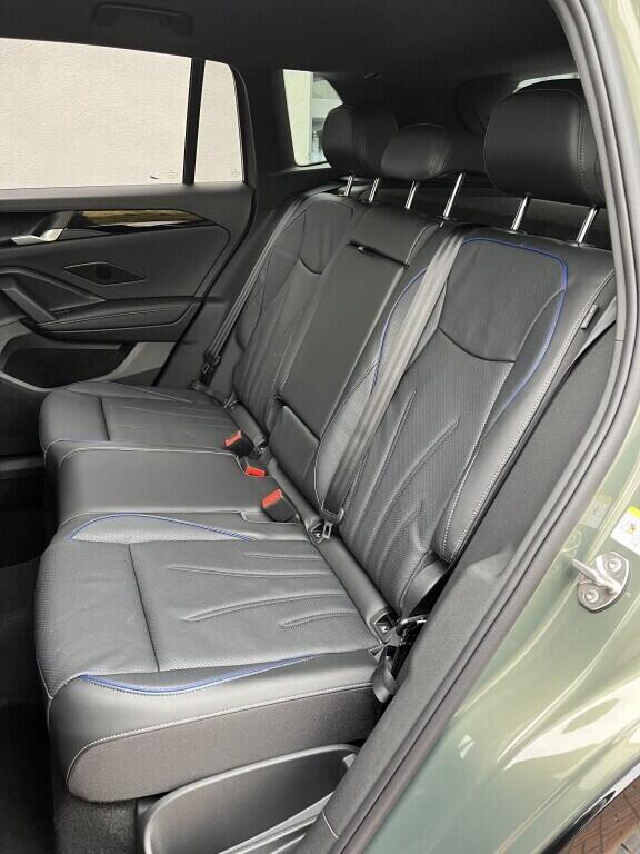 O121O07826_20.webp_Tiguan R-Line 1,5 TSI eHybrid 150 kW 6 DSG