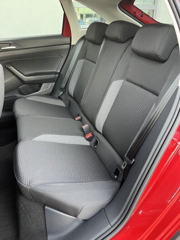 O121O07851_20.webp_Taigo People 1,0 TSI 85 kW 7 DSG