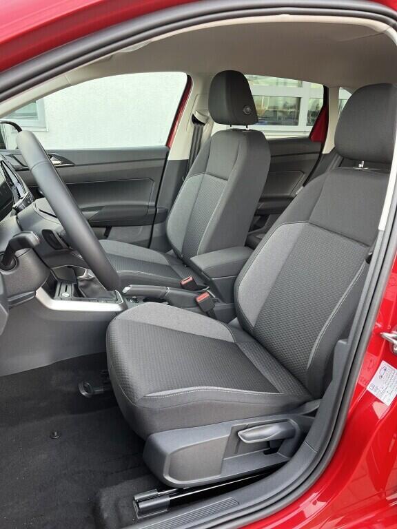 O121O07851_21.webp_Taigo People 1,0 TSI 85 kW 7 DSG