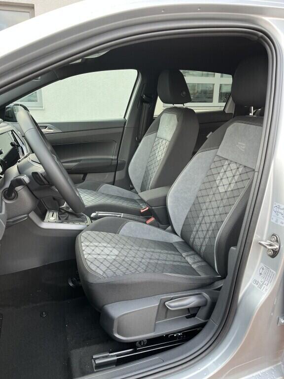 O121O07856_21.webp_Taigo R-Line People 1,5 TSI 110 kW