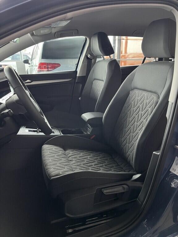 O121O07861_21.webp_Golf Variant People 1,5 eTS 85 kW 7 DSG