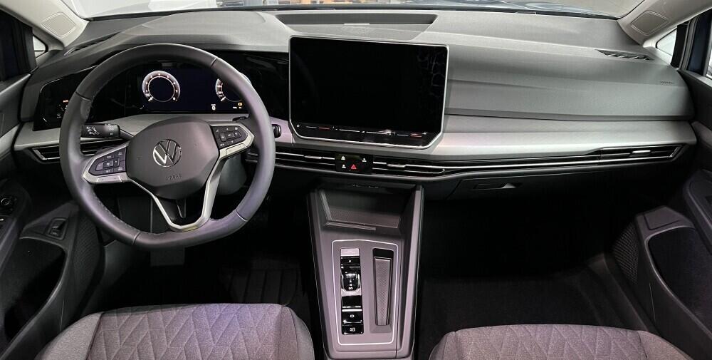 O121O07861_22.webp_Golf Variant People 1,5 eTS 85 kW 7 DSG