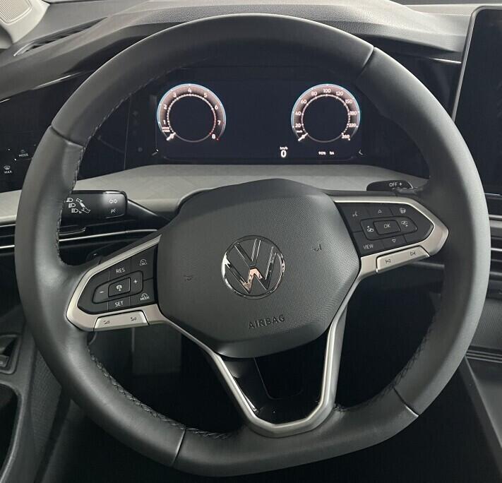 O121O07861_24.webp_Golf Variant People 1,5 eTS 85 kW 7 DSG