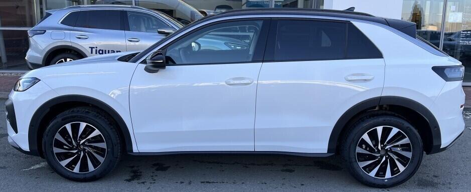 O121O07877_11.webp_T-Roc Life 1,5 eTSI 110 kW 7 DSG