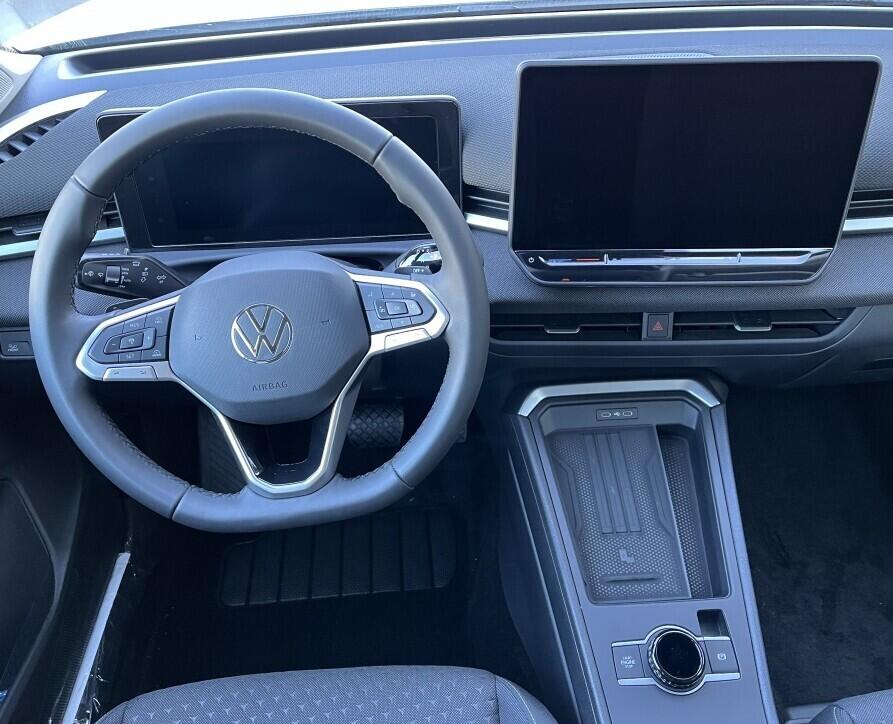 O121O07877_23.webp_T-Roc Life 1,5 eTSI 110 kW 7 DSG