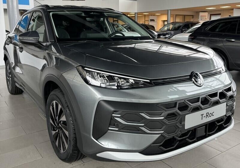 O121O07878_18.webp_T-Roc Life 1,5 eTS 85 kW 7 DSG