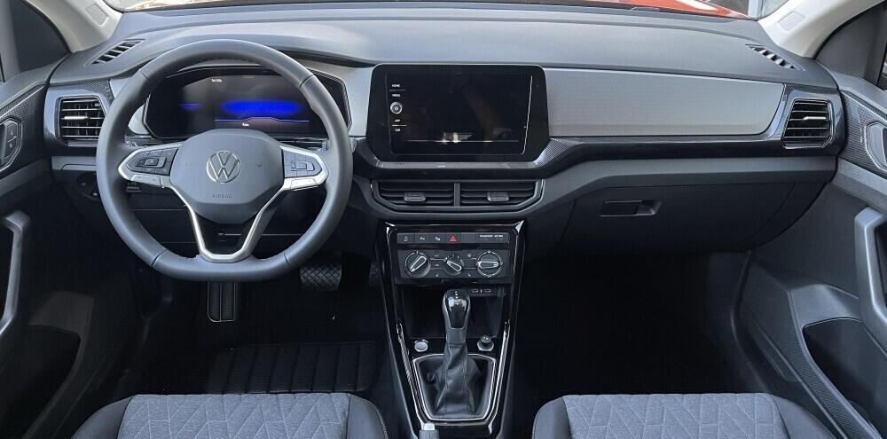 O121O07879_21.webp_T-Cross People 1.0 TSI 85 kW 7 DSG