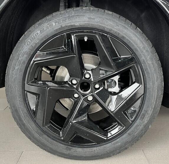 O121O07884_25.webp_Tiguan R-Line People 150 kW eHybrid  kW Aut. DSG6