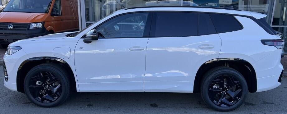 O121O07889_11.webp_Tayron R-Line 1,5 TSI eHybrid 150 kW 6 DSG