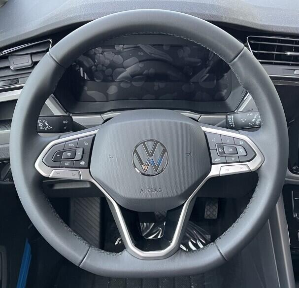 O121O07891_23.webp_Touran People 1,5 TSI EVO2 7DSG 110 kW