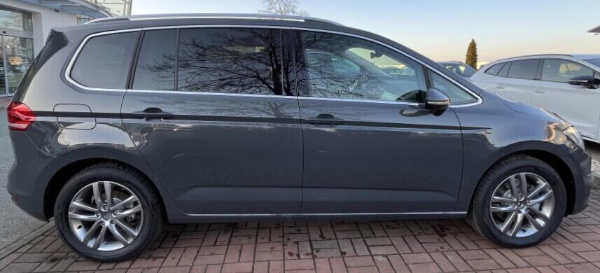 O121O07904_17.webp_Touran Friends 1,5 TSI 110 kW 7 DSG