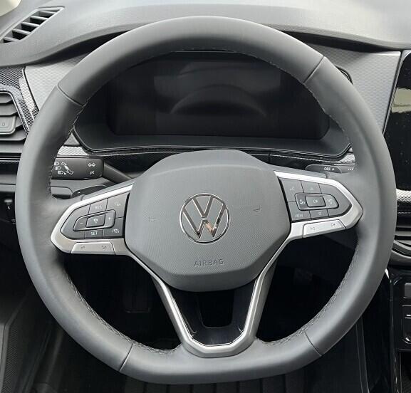 O121O07911_24.webp_T-Cross Friends  1.0 TSI 85 kW 7 DSG