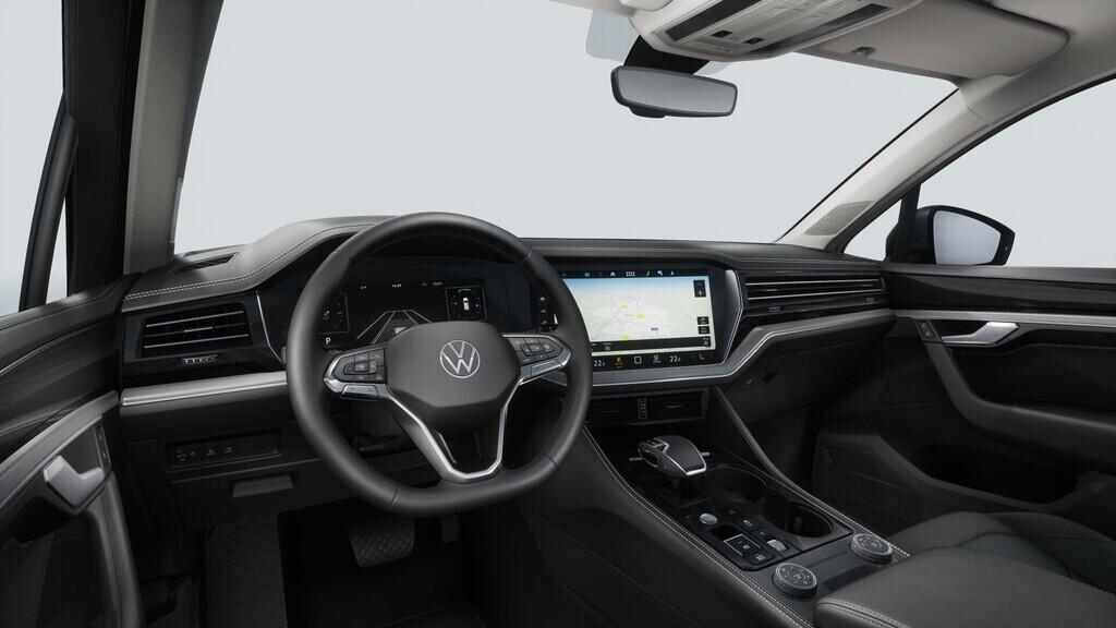 O121O07919_14.webp_Touareg Friends 3.0 TDI 4MOT 210 kW Tiptronic 8st. automat