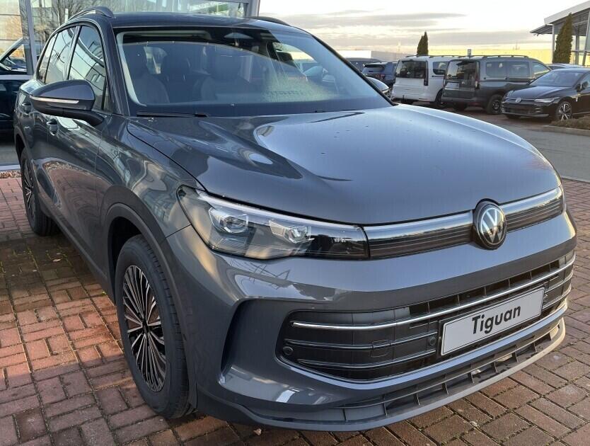 O121O07920_18.webp_Tiguan People 1,5 eTSI mHEV 110 kW 7 DSG