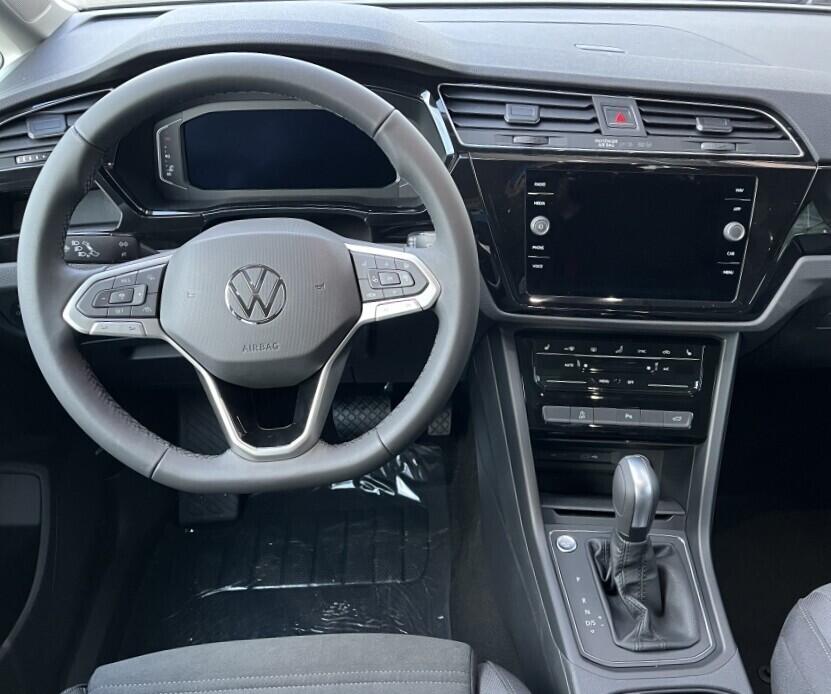 O121O07947_22.webp_Touran People EVO 2,0 TDI 110 kW 7 DSG