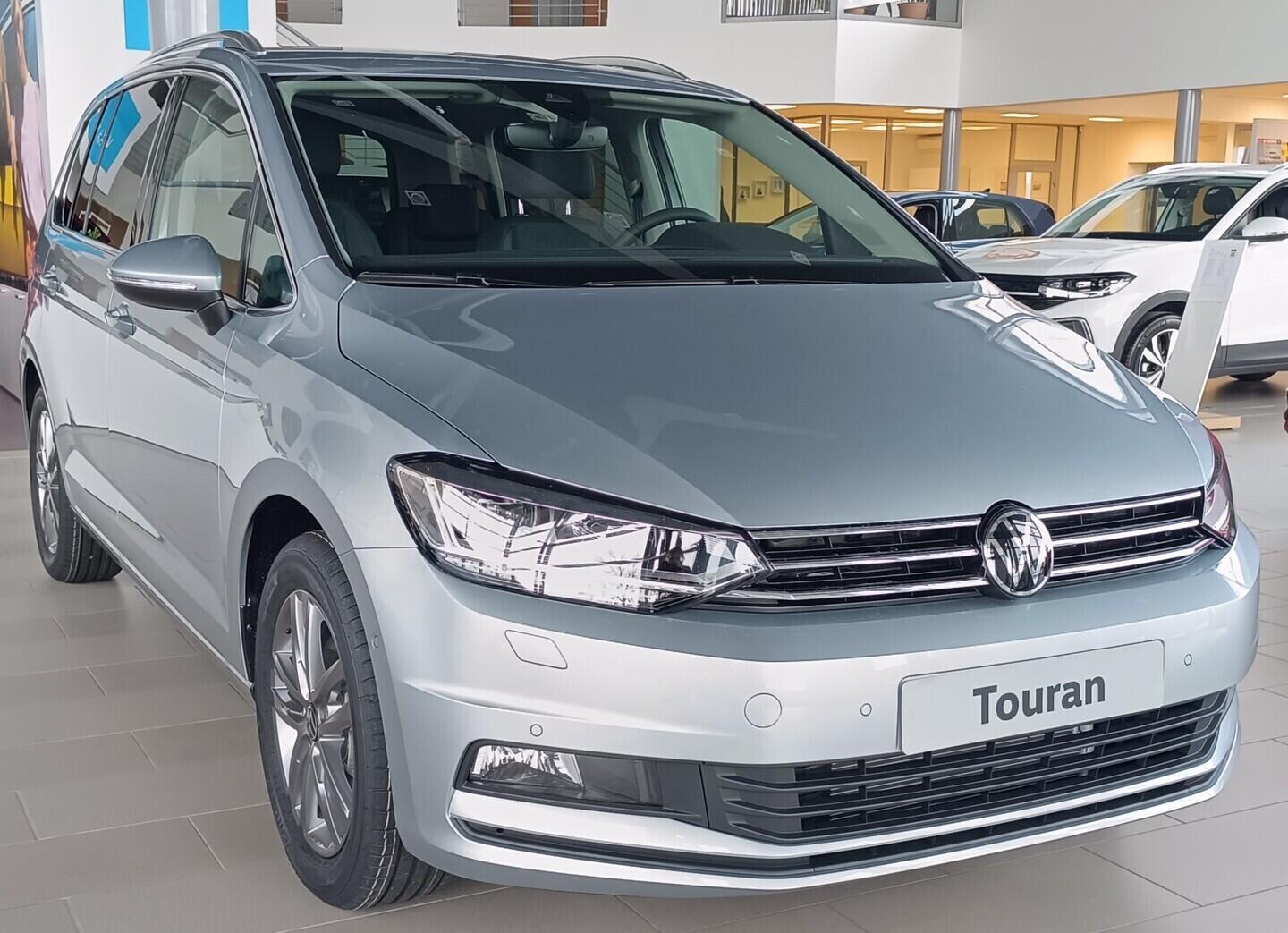O121O07959_19.webp_Touran People 1,5 TSI EVO2 7DSG 110 kW