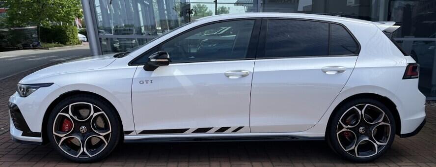 O121O07968_11.webp_Golf GTI Clubsport 2,0 TSI 221 kW 7 DSG