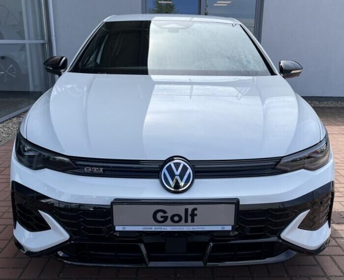O121O07968_19.webp_Golf GTI Clubsport 2,0 TSI 221 kW 7 DSG