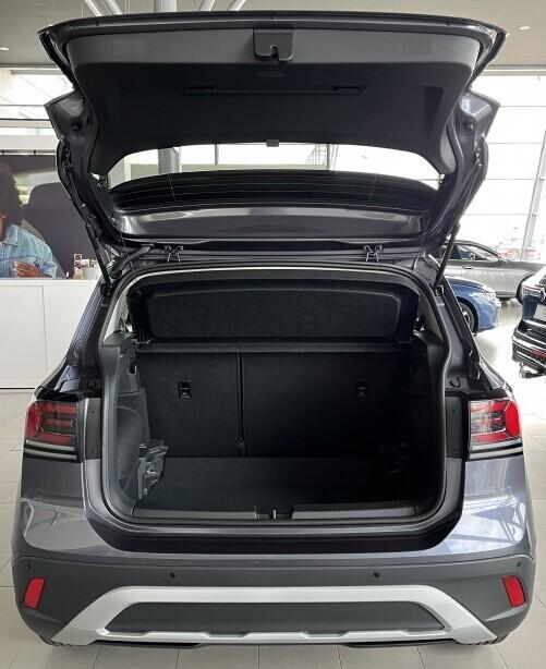 O121O07979_15.webp_T-Cross Love 1,5 TSI 110 kW 7DSG