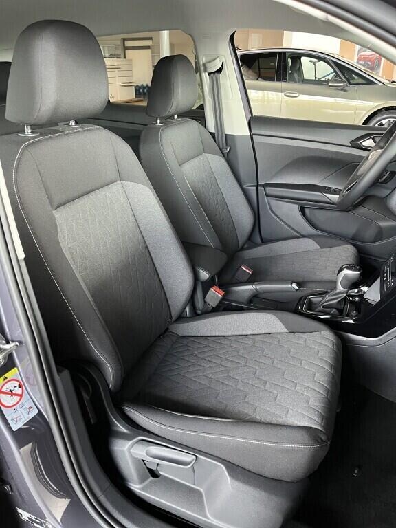 O121O07979_21.webp_T-Cross Love 1,5 TSI 110 kW 7DSG