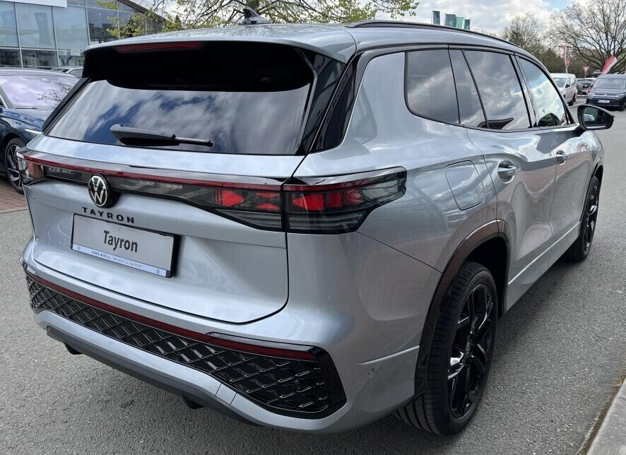 O121O07991_16.webp_Tayron R-Line 1,5 TSI eHybrid 150 kW 6 DSG
