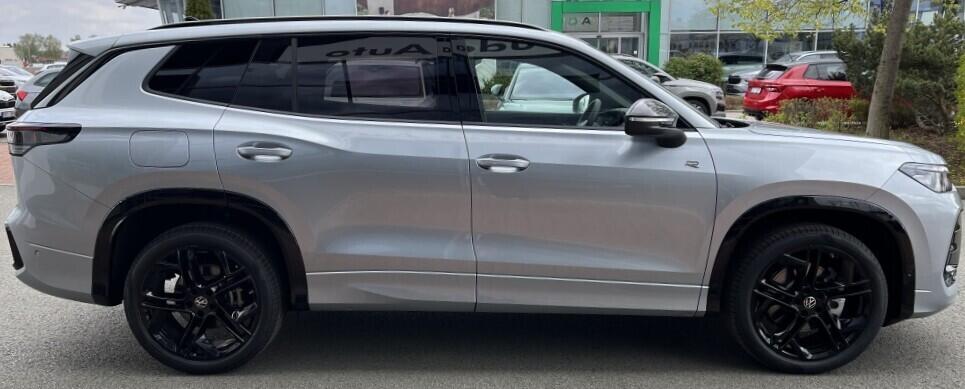 O121O07991_17.webp_Tayron R-Line 1,5 TSI eHybrid 150 kW 6 DSG