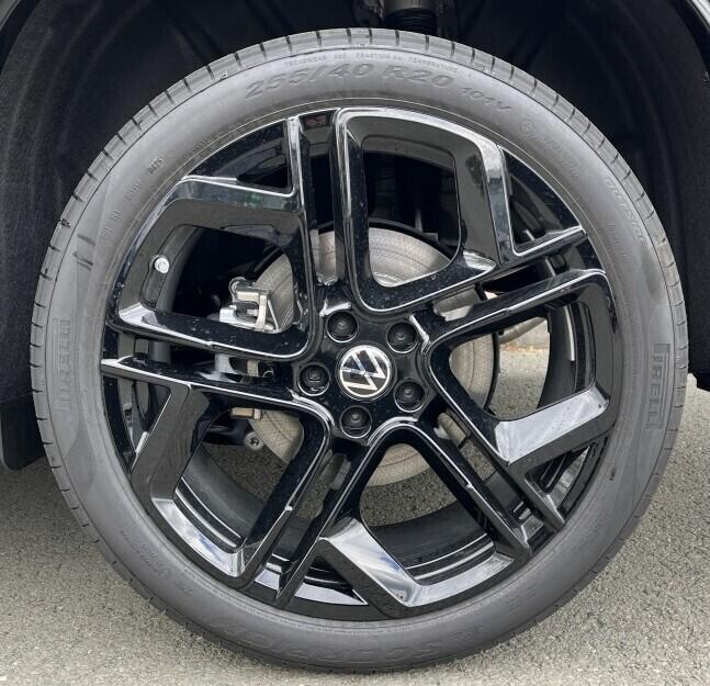 O121O07991_27.webp_Tayron R-Line 1,5 TSI eHybrid 150 kW 6 DSG