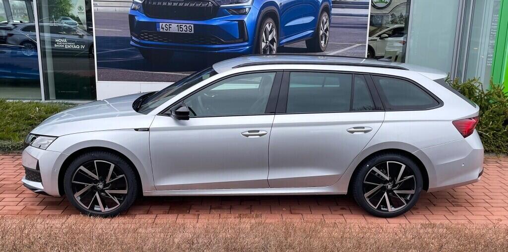 O121S09753_11.webp_Octavia Combi Sportline 2,0 TDI 110 kW