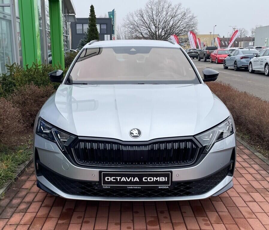 O121S09753_14.webp_Octavia Combi Sportline 2,0 TDI 110 kW