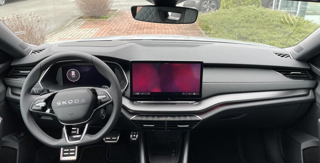 O121S09753_15.webp_Octavia Combi Sportline 2,0 TDI 110 kW