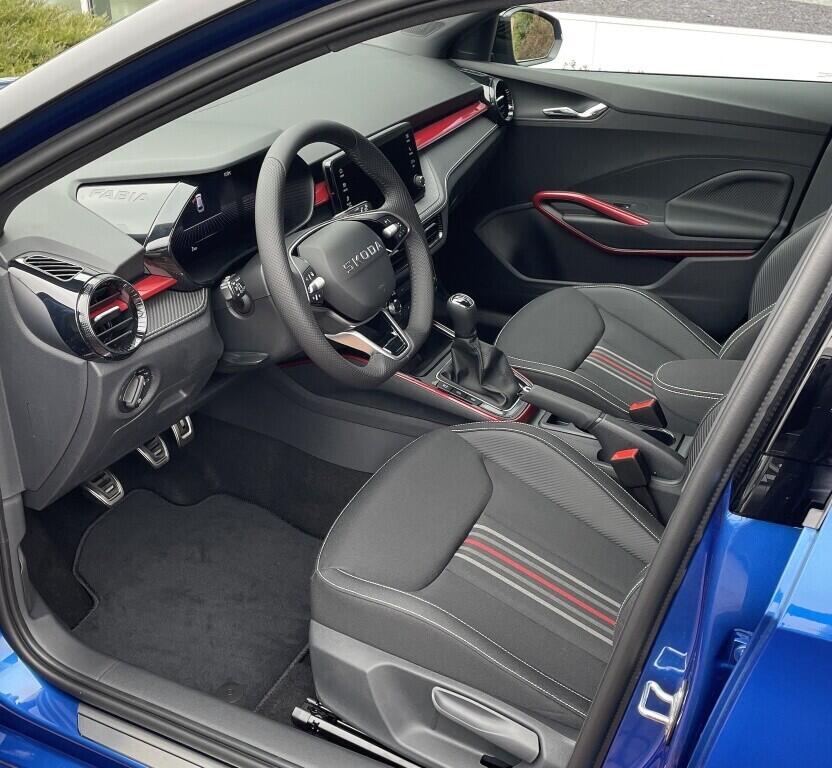 O121S09754_17.webp_Fabia Monte Carlo  1,0 TSI 85 kW