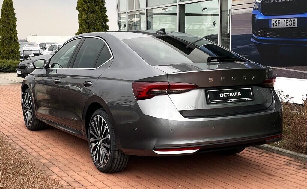 O121S09756_12.webp_Octavia Selection 2,0 TDI 110 kW