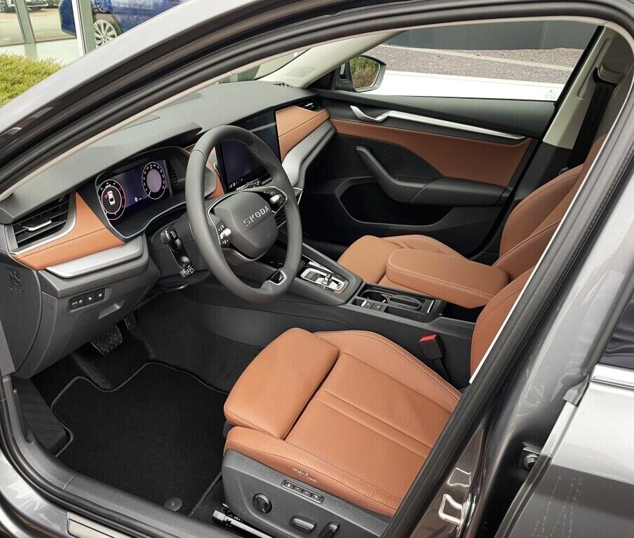 O121S09756_16.webp_Octavia Selection 2,0 TDI 110 kW