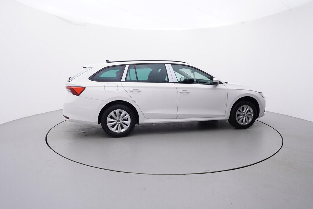 O121S09776_15.webp_Octavia Combi Selection 1,5 TSI 110 kW