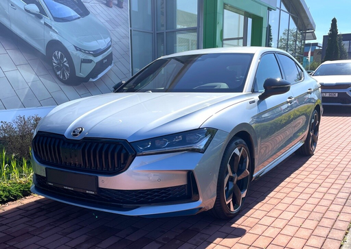 Superb Sportline 2,0 TSI 4x4 195 kW