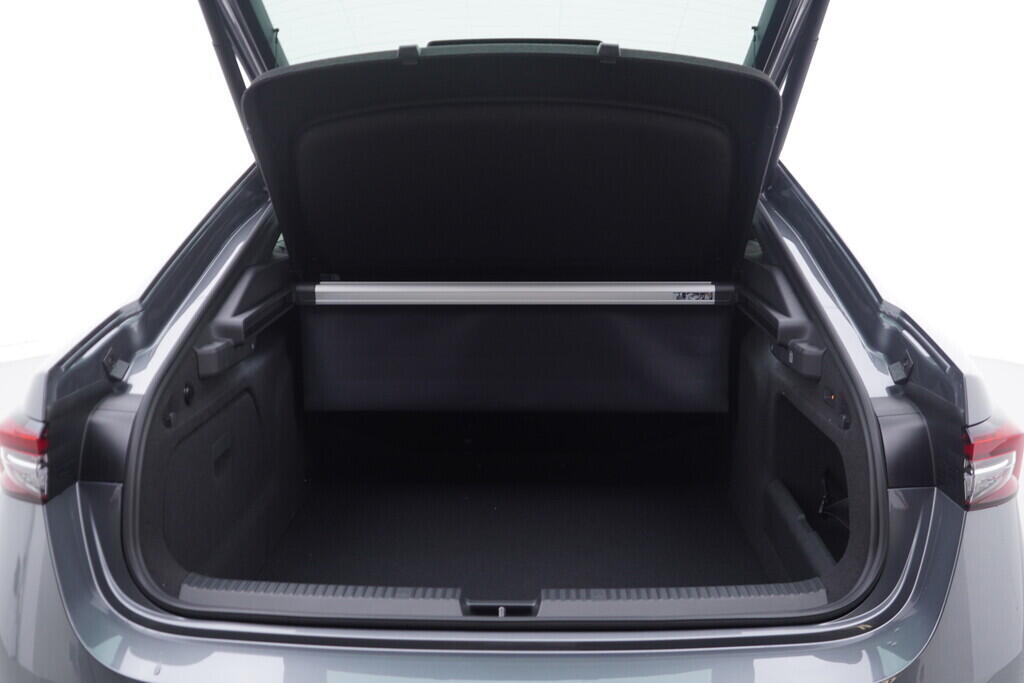 O121S09892_21.webp_Superb Sportline  2,0 TDI 110 kW