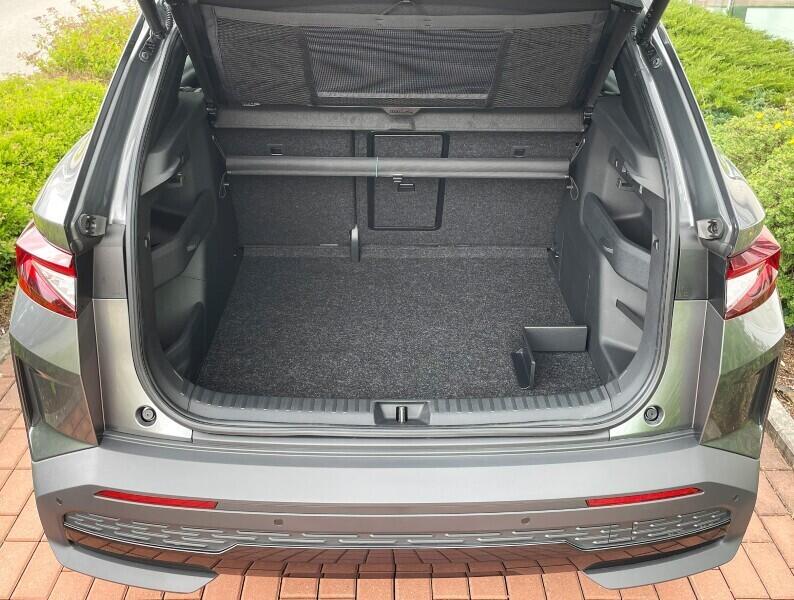 O121S09925_18.webp_Elroq Sportline 85 82 kWh 210 kW