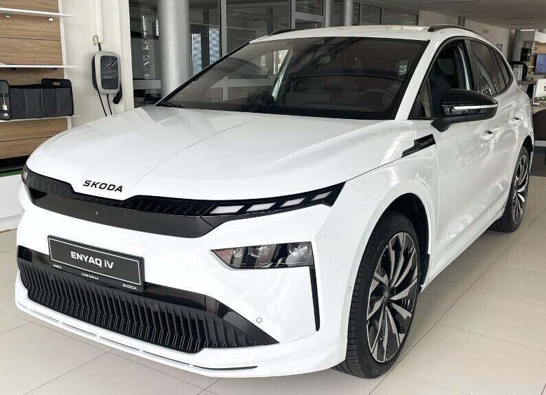 O121S09959_10.webp_Enyaq Sportline 85x   210 kW