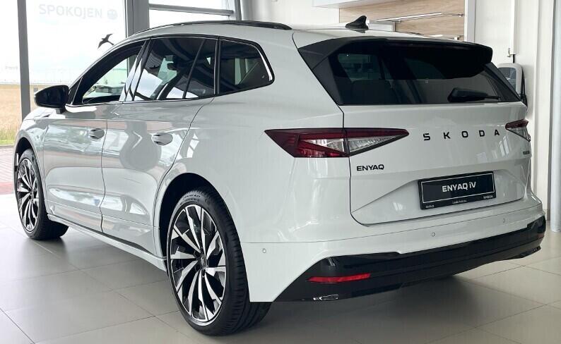 O121S09959_11.webp_Enyaq Sportline 85x   210 kW