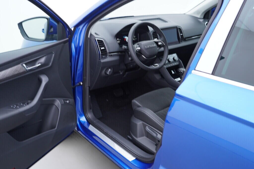 O121S09993_18.webp_KAROQ 130 let Premium 1,5 TSI 110 kW