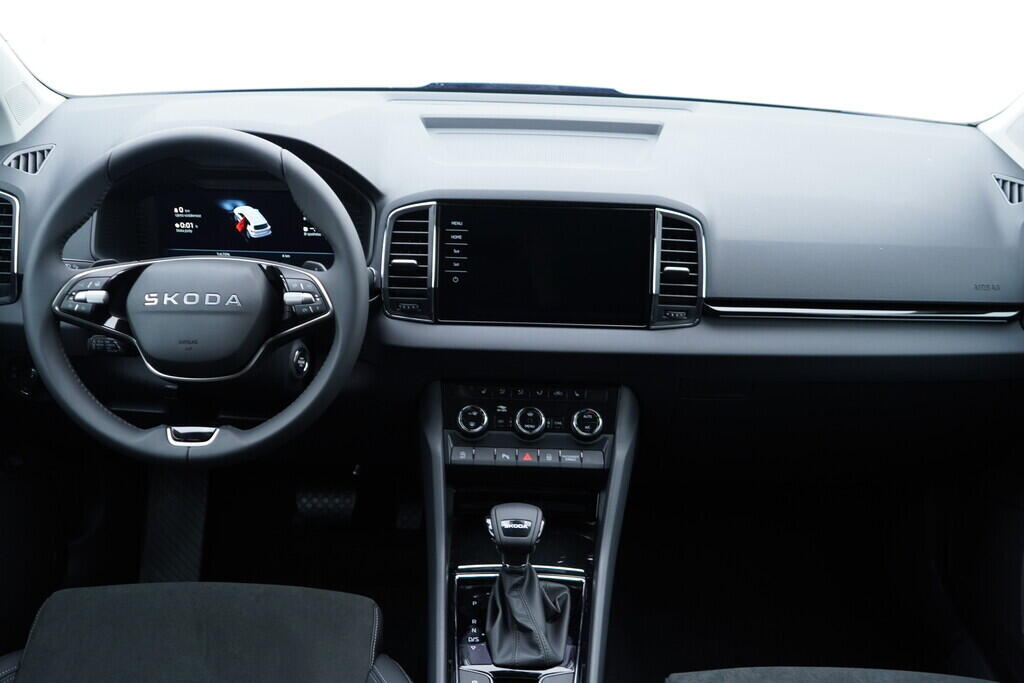 O121S09993_19.webp_KAROQ 130 let Premium 1,5 TSI 110 kW