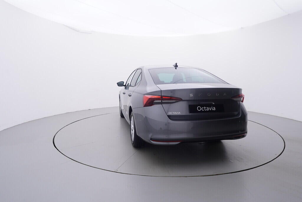 O121S10016_13.webp_Octavia 130 let 2.0 TDI 858 kW