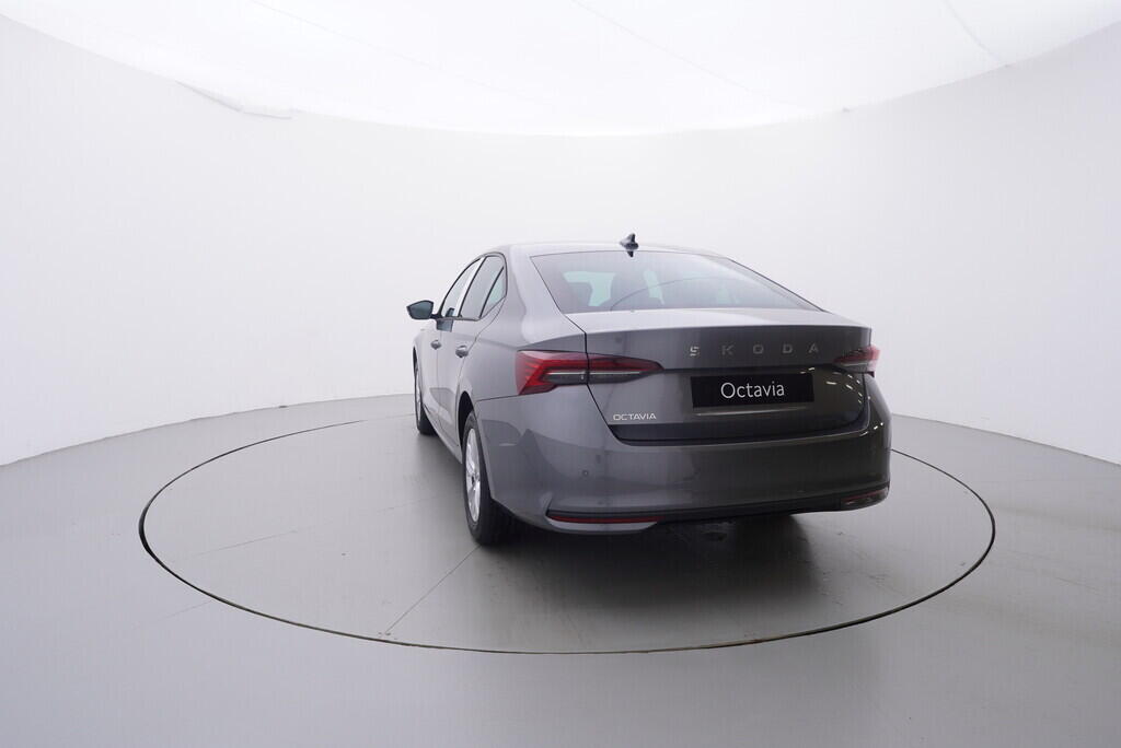 O121S10023_13.webp_Octavia 130 let Selection 1,5 TSI 85kW