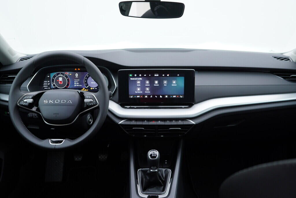 O121S10023_20.webp_Octavia 130 let Selection 1,5 TSI 85kW