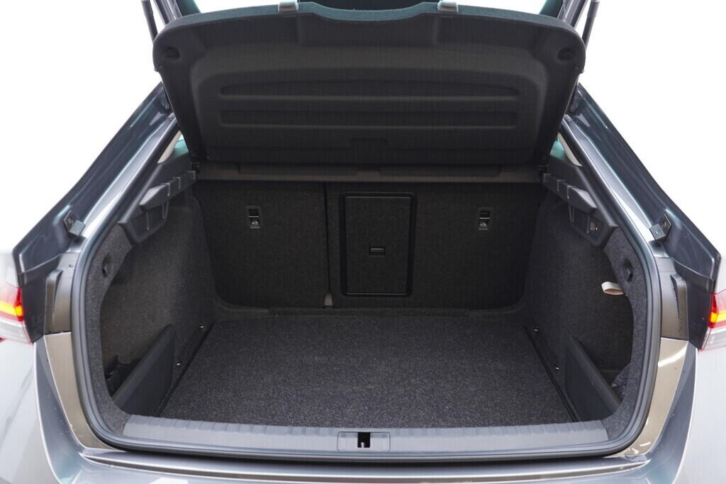 O121S10023_21.webp_Octavia 130 let Selection 1,5 TSI 85kW