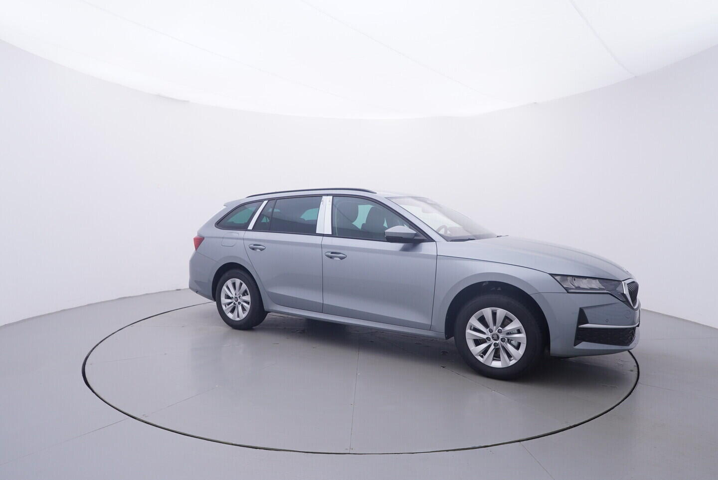 O121S10041_16.webp_Octavia Combi Selection 1,5 TSI 110 kW
